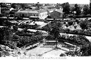 HAMMAM-BOU-HADJAR - PARC ET ALLEES
